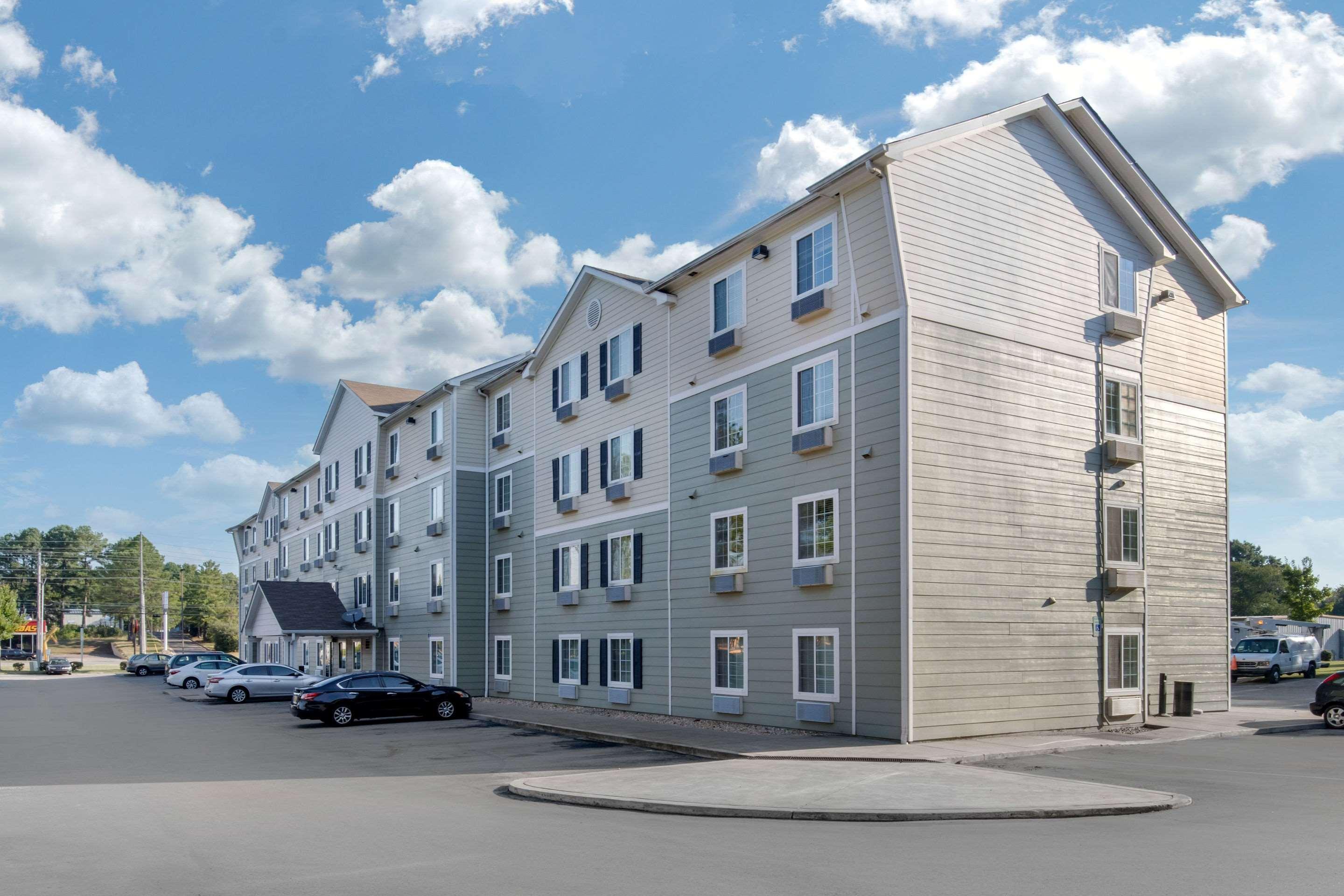 Suburban Studios Huntsville University Area Екстериор снимка